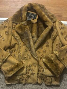 Golden Brown Faux Fur Trim Embellished Women's Coat